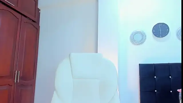 kathyajhonss online show from March 17, 2025, 11:00 pm