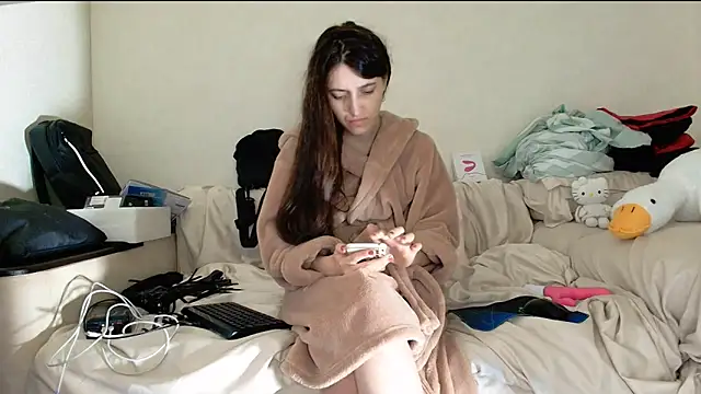 Iren online show from February 13, 2026, 1:01 am