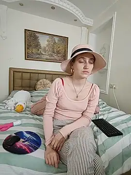 Iren online show from April 18, 2026, 7:29 pm