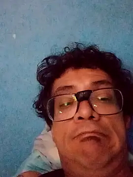 Snapshot of ohyoguirivay chatting on January 11, 2026, 11:32 pm ohyoguirivay online show from January 11, 2026, 11:32 pm