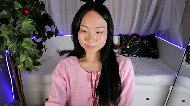 Inari Okami  online show from December 20, 2024, 6:56 pm