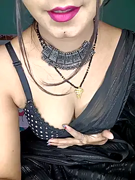 Snapshot of Diamond_queeen chatting on January 18, 2025, 4:10 pm Diamond queeen online show from January 18, 2025, 4:10 pm