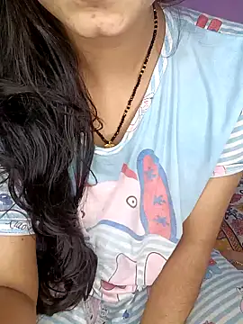 Snapshot of Diamond_queeen chatting on January 21, 2025, 11:35 am Diamond queeen online show from January 21, 2025, 11:35 am