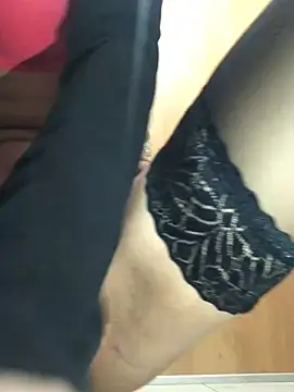 Diamond Bunny  online show from December 28, 2024, 6:40 pm