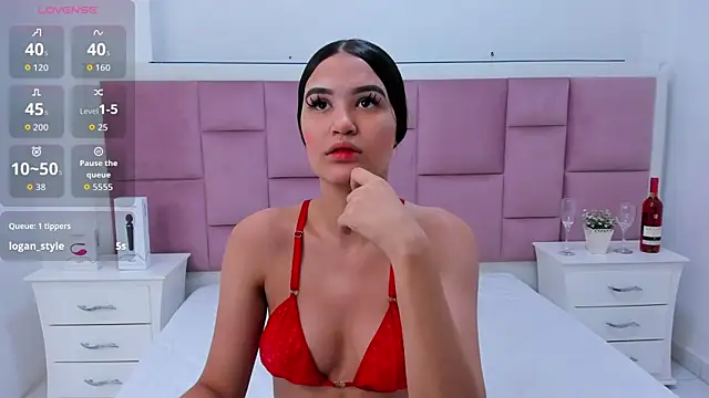 Snapshot of kaily_sweet1 chatting on October 3, 2025, 11:29 am kaily sweet1 online show from October 3, 2025, 11:29 am