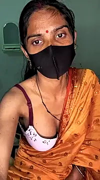 Snapshot of cute_simmy0 chatting on December 23, 2024, 8:36 pm cute simmy0 online show from December 23, 2024, 8:36 pm