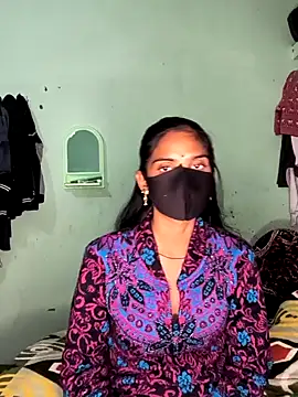 Snapshot of cute_simmy0 chatting on January 3, 2025, 5:42 pm cute simmy0 online show from January 3, 2025, 5:42 pm