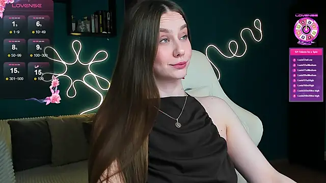 katie taylorr online show from November 7, 2025, 11:27 pm