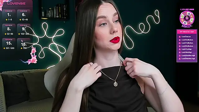 katie taylorr online show from November 13, 2025, 1:26 am