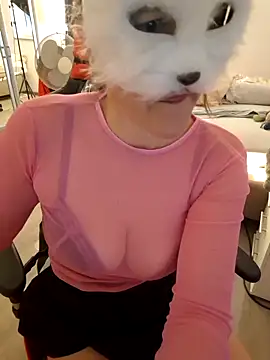 Hexe12346 online show from April 16, 2026, 5:52 am