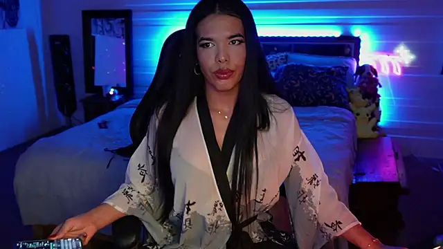 Snapshot of ElizaQueen777 chatting on January 24, 2025, 9:26 pm ElizaQueen777 online show from January 24, 2025, 9:26 pm