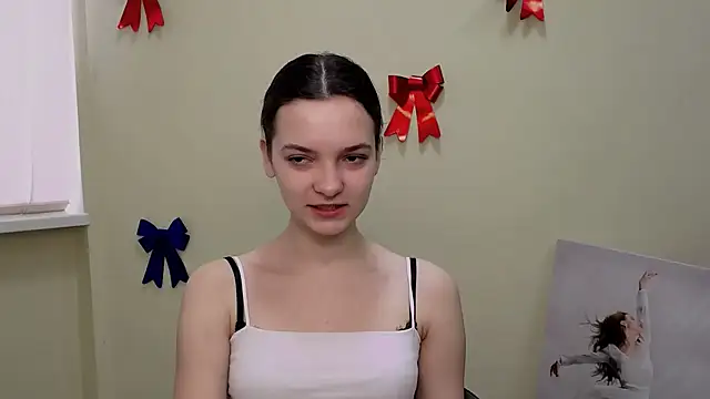  SusieSu  online show from February 21, 2025, 7:23 am