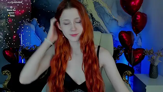 MagicLilu online show from February 13, 2025, 8:45 pm