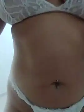 Snapshot of Gabrielleof chatting on September 27, 2025, 1:49 pm Gabrielleof online show from September 27, 2025, 1:49 pm