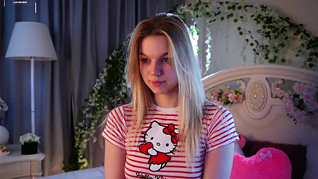 EdlinAlliston online show from November 15, 2025, 2:35 pm