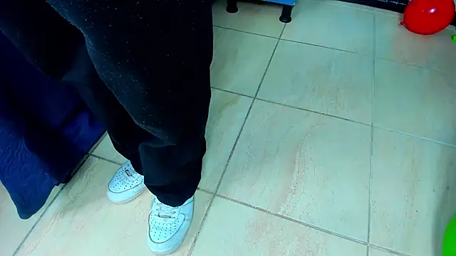 jeisonstark online show from February 26, 2025, 11:41 am