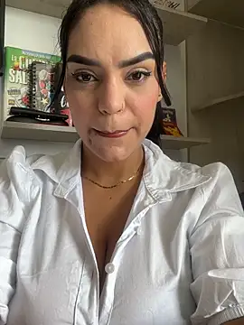 Sara-77 online show from November 22, 2025, 3:11 pm