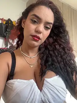 Sara-77 online show from April 16, 2026, 12:50 pm