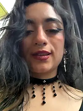 Snapshot of Lila_Desiree chatting on December 9, 2024, 9:16 pm Lila Desiree online show from December 9, 2024, 9:16 pm