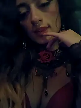 Snapshot of Lila_Desiree chatting on March 6, 2025, 12:43 am Lila Desiree online show from March 6, 2025, 12:43 am