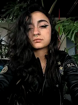 Snapshot of Lila_Desiree chatting on September 30, 2025, 4:34 pm Lila Desiree online show from September 30, 2025, 4:34 pm