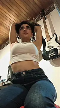 Snapshot of Lila_Desiree chatting on October 21, 2025, 12:44 am Lila Desiree online show from October 21, 2025, 12:44 am