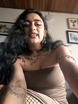 Lila Desiree online show from March 10, 2026, 8:47 pm