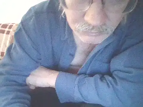 Snapshot of loverboyxxx69 chatting on March 2, 2025, 6:05 am loverboyxxx69 online show from March 2, 2025, 6:05 am