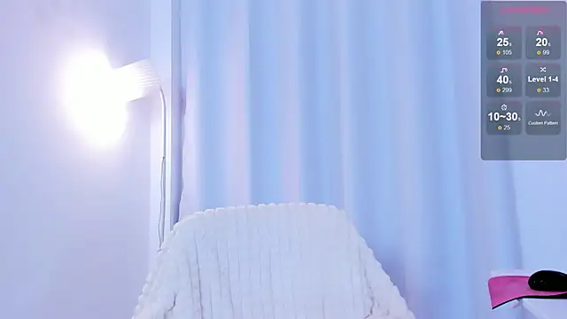 Snapshot of emydollyy chatting on February 3, 2025, 4:20 pm emydollyy online show from February 3, 2025, 4:20 pm