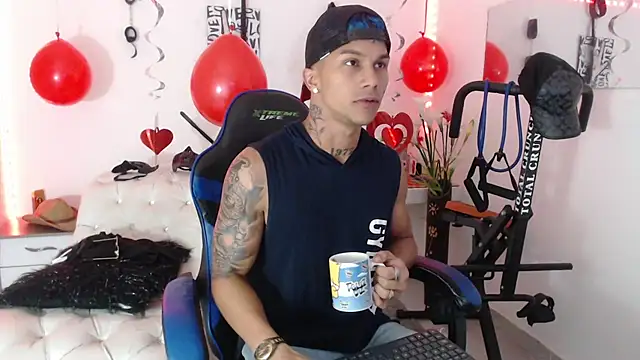 Leonard Price online show from February 13, 2025, 2:12 am