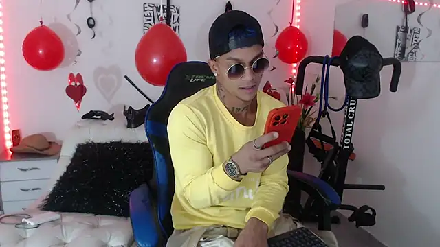 Leonard Price online show from February 14, 2025, 3:22 am