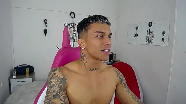 Leonard Price online show from November 13, 2025, 2:21 am