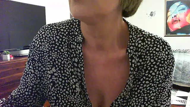 Snapshot of __Angel78__ chatting on January 5, 2025, 2:30 pm Angel78 online show from January 5, 2025, 2:30 pm