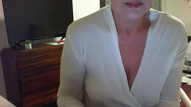 Snapshot of __Angel78__ chatting on March 12, 2025, 7:06 pm Angel78 online show from March 12, 2025, 7:06 pm