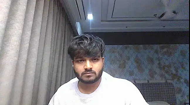 Snapshot of captainfucks chatting on December 9, 2024, 6:14 pm captainfucks online show from December 9, 2024, 6:14 pm