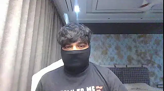 Snapshot of captainfucks chatting on December 15, 2024, 6:04 pm captainfucks online show from December 15, 2024, 6:04 pm