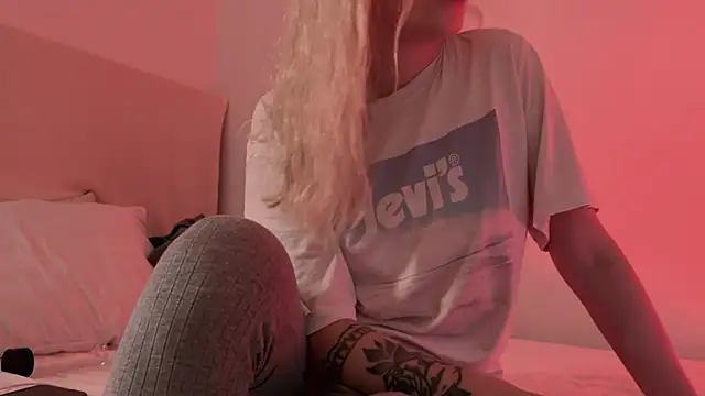 h2h0e online show from December 5, 2024, 7:38 pm