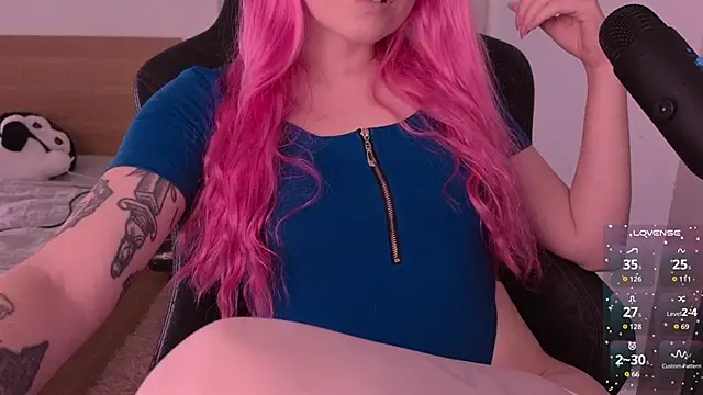 h2h0e online show from February 8, 2026, 8:01 pm