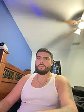 Snapshot of MasterKvn chatting on January 2, 2025, 5:57 am MasterKvn online show from January 2, 2025, 5:57 am