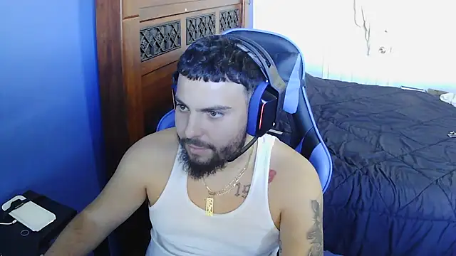 Snapshot of MasterKvn chatting on March 11, 2025, 9:48 pm MasterKvn online show from March 11, 2025, 9:48 pm