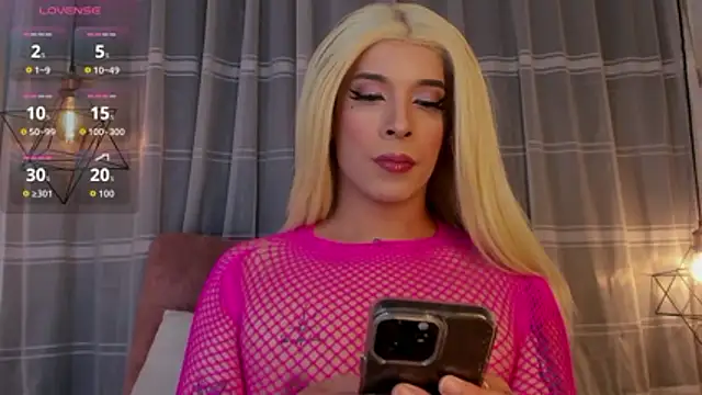 Nyx  Blackwood online show from February 10, 2026, 3:43 am