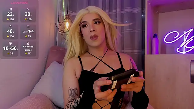 Nyx  Blackwood online show from February 25, 2026, 10:19 pm