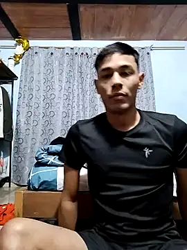 Snapshot of SexyNicoHotxx chatting on January 4, 2025, 12:48 am SexyNicoHotxx online show from January 4, 2025, 12:48 am