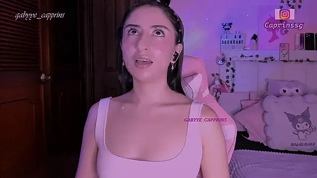 gabyye capprins online show from February 11, 2026, 12:37 am