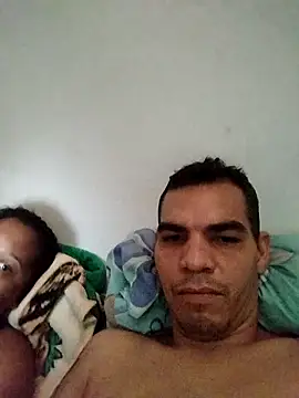 Elvisjrosales online show from October 5, 2025, 8:18 pm