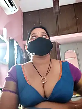 lalitha225 online show from December 6, 2024, 1:55 pm