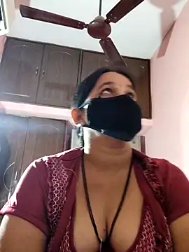 lalitha225 online show from December 31, 2024, 9:10 am