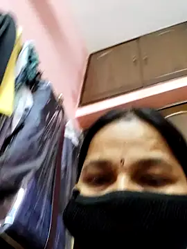 lalitha225 online show from January 8, 2025, 9:10 am