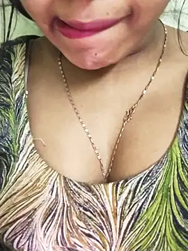 Sania-Love online show from March 18, 2025, 7:53 pm