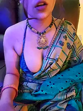 Snapshot of callmeshreya chatting on July 18, 2026, 7:12 am callmeshreya online show from July 18, 2026, 7:12 am